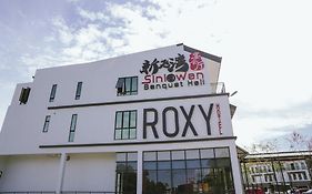 Roxy Hotel Siniawan